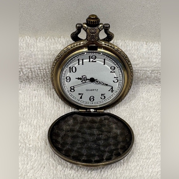 Vintage Bronze Motorcycle Pocket Watch - Picture 5 of 8